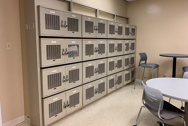 Fondren Library lockers