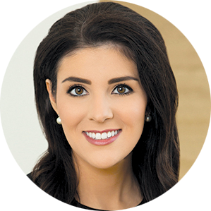 Catherine Simpson headshot