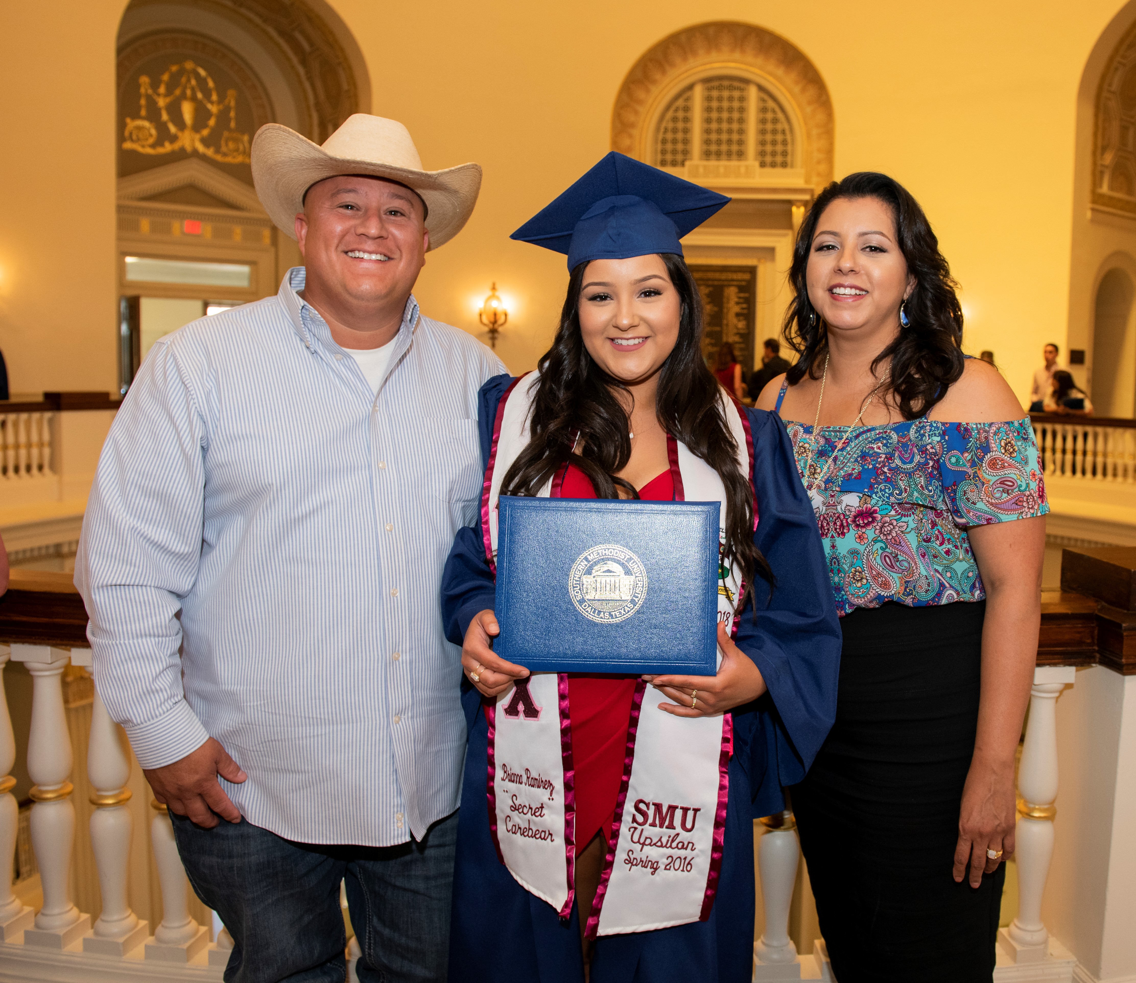 Brianna ('18) and family