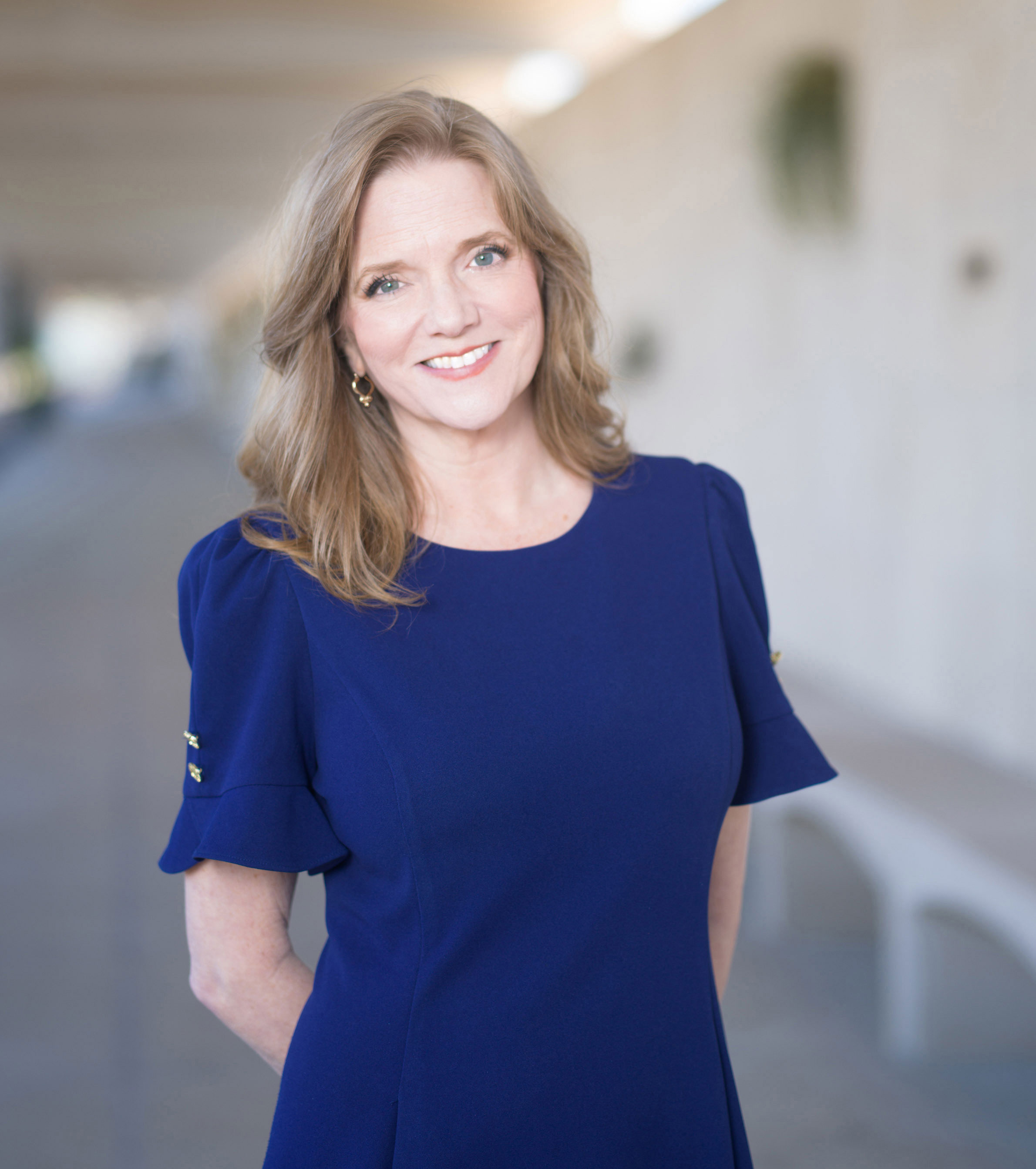 Headshot of alum and oboist Alecia Lawyer. Photo credit: Daniel Ortiz.