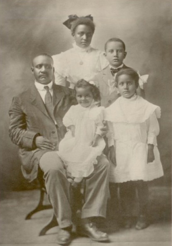 George Lawson Boswell, son of Anthony Boswell, life-long resident of Tenth Street, and trustee of Elizabeth Chapel, with his children. Children left to right: Zelma Vivian Boswell (being held), Ruby Boswell (back left), Alger Vernon Boswell (back right), Audrey “Dance” Boswell (front), circa 1910. Courtesy of Alice Boswell Love.