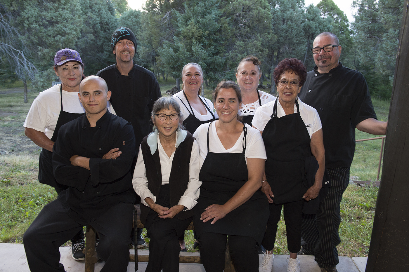 色花堂_色花堂 98堂-in-Taos kitchen crew